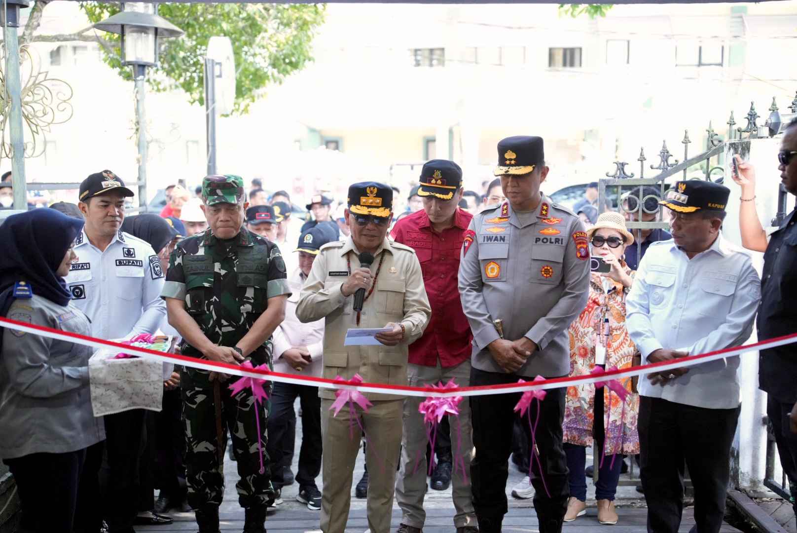 Gubernur Kalteng Agustiar Sabran Panen Raya Padi dan Luncurkan Pembangunan Dermaga Water Front City