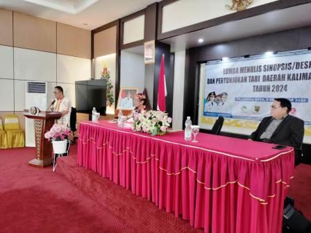 Dispursip Gelar Lomba Sinopsis dan Pertunjukan Tarian Daerah Kalteng