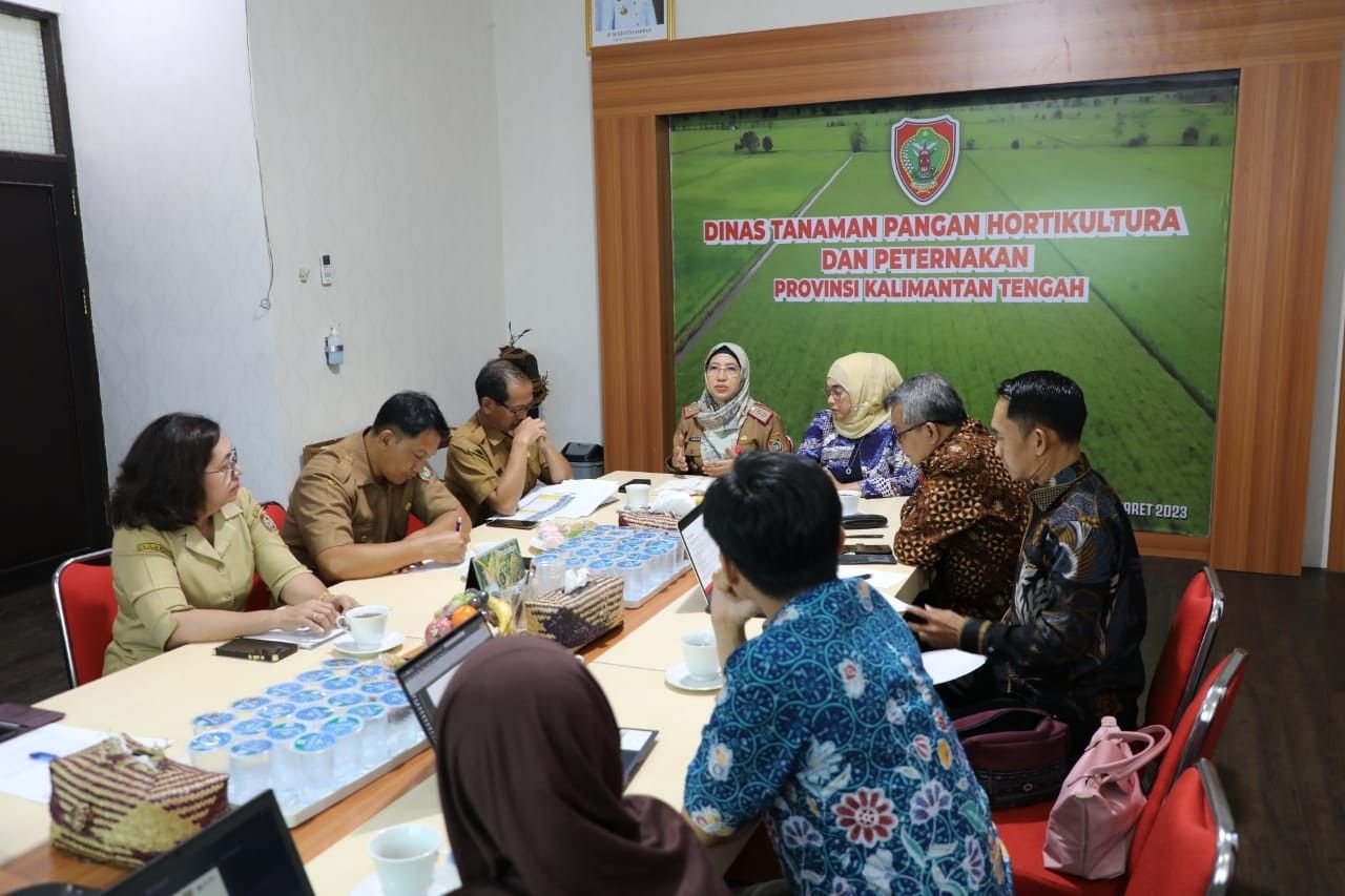 Kadis TPHP Sunarti Terima Tim Studi Kelayakan RTR dan RMP dari IPB