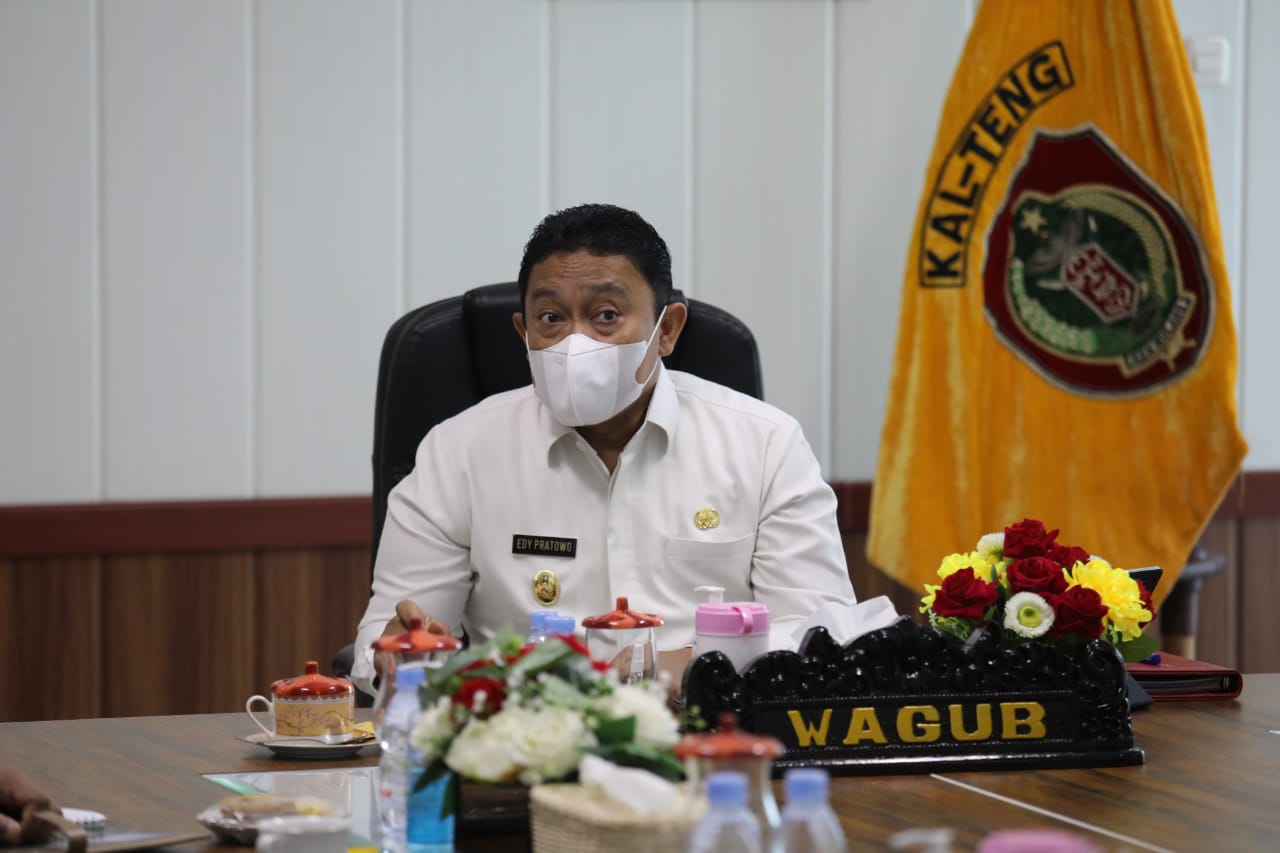Rapat Kesiapan Penerapan PPKM Natal 2021 dan Tahun Baru 2022 serta Percepatan Vaksinasi dan Belanja Daerah (APBD) Dihadiri Wagub Kalteng