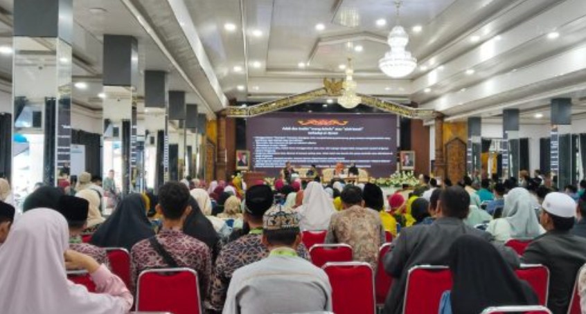 Seminar Gerakan Cinta Al-Qur’an Padati Balai Antang, DPRD Dorong Penguatan Moral Generasi Muda di Era Digital