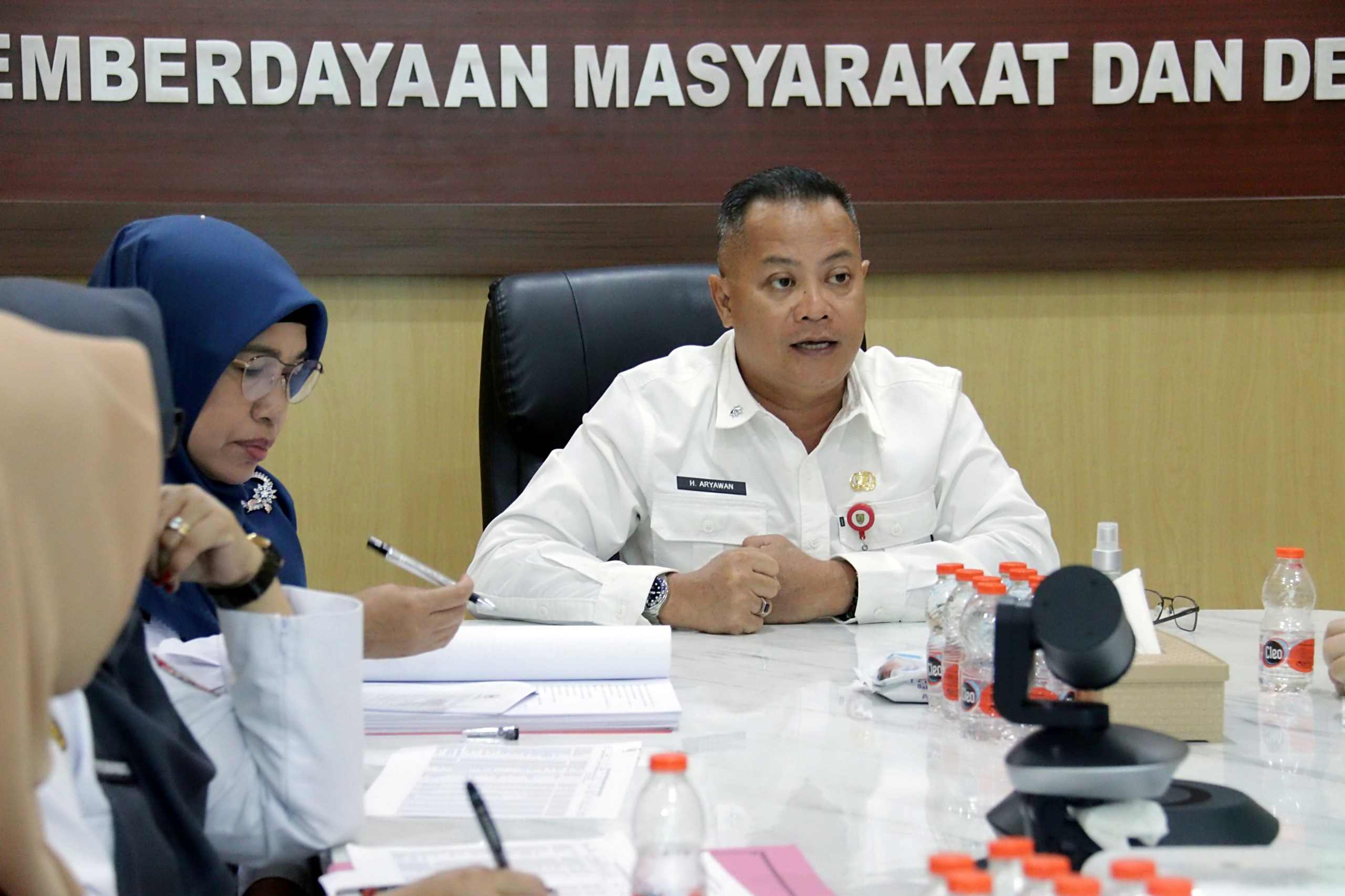 Kadis PMD Prov. Kalteng Aryawan Pimpin Rakor Bersama Dinas Koperasi dan Usaha Kecil Menengah Prov. Kalteng