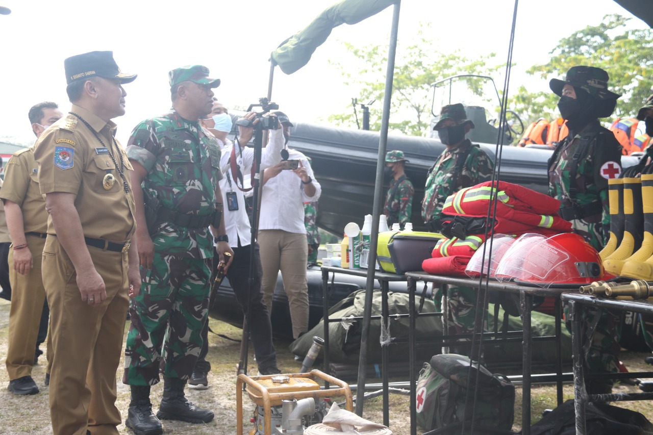 Gubernur Kalteng Sugianto Sabran Pimpin Apel Gelar Personil Dan Materil Untuk Kesiapan Hadapi Karhutla Tahun 2022