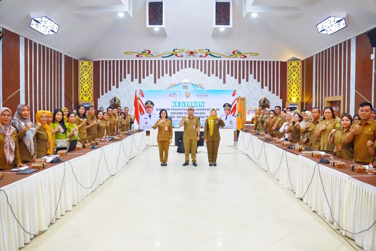 DP3APPKB Prov. Kalteng Gelar Workshop Pengintegrasian Gender ke Dalam Dokumen Kebijakan Bagi Kabupaten/Kota se-Kalteng