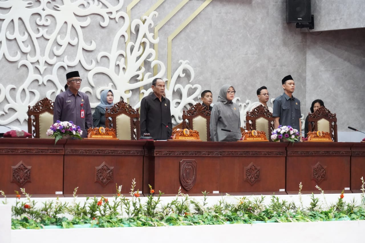 Plt Sekda Prov Kalteng M. Katma F. Dirun Hadiri Rapur ke-6 Masa Persidangan II Tahun Sidang 2025