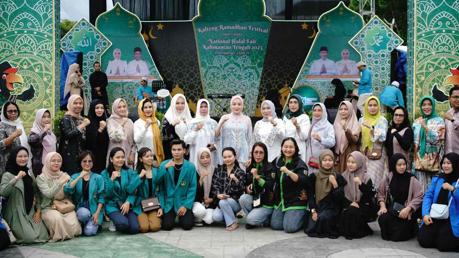 HIMA Turut Bantu Ketua TP-PKK Kalteng Dalam Aksi Sosial Pembagian 1.000 Takjil