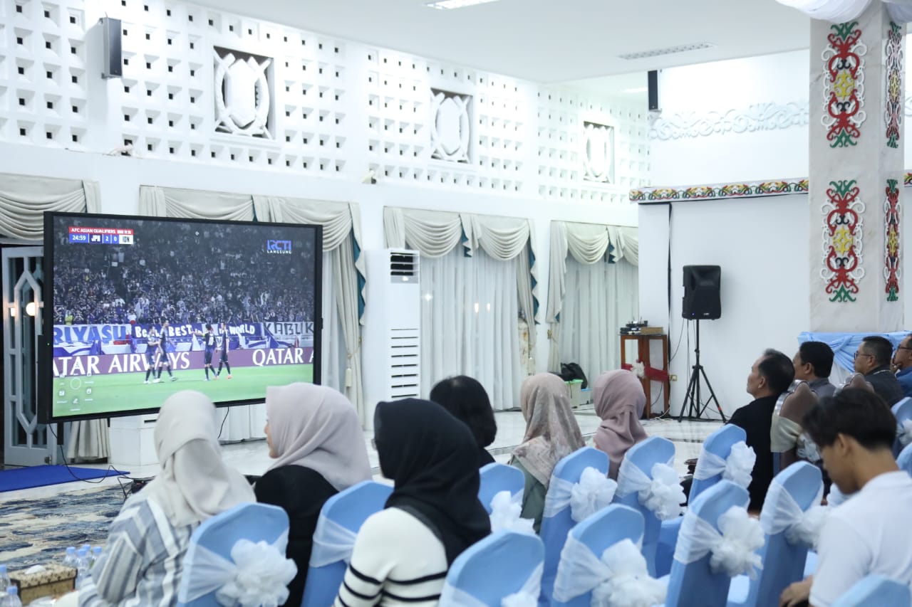 Gubernur Kalteng Agustiar Sabran Ajak Wartawan dan Mahasiswa Dialog Terbuka