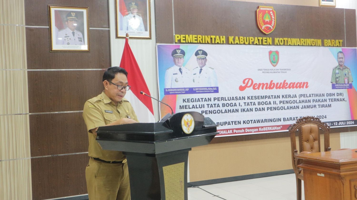 Disnakertrans Prov. Kalteng Selenggarakan Pelatihan bagi Masyarakat Sekitar Hutan Melalui DBH DR