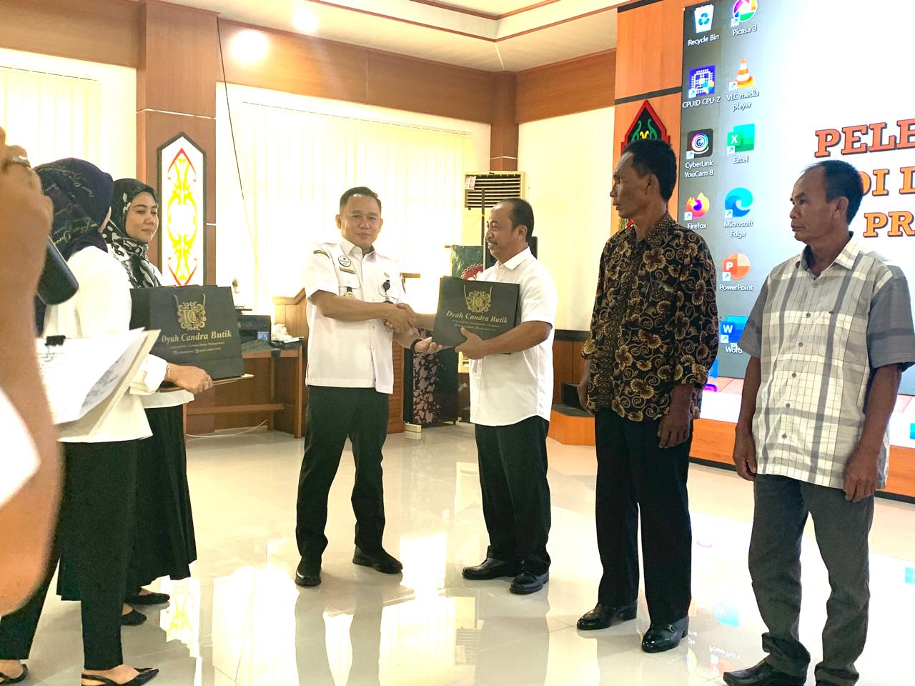 Dinas ESDM Prov. Kalteng Gelar Acara Pelepasan Purna Tugas ASN