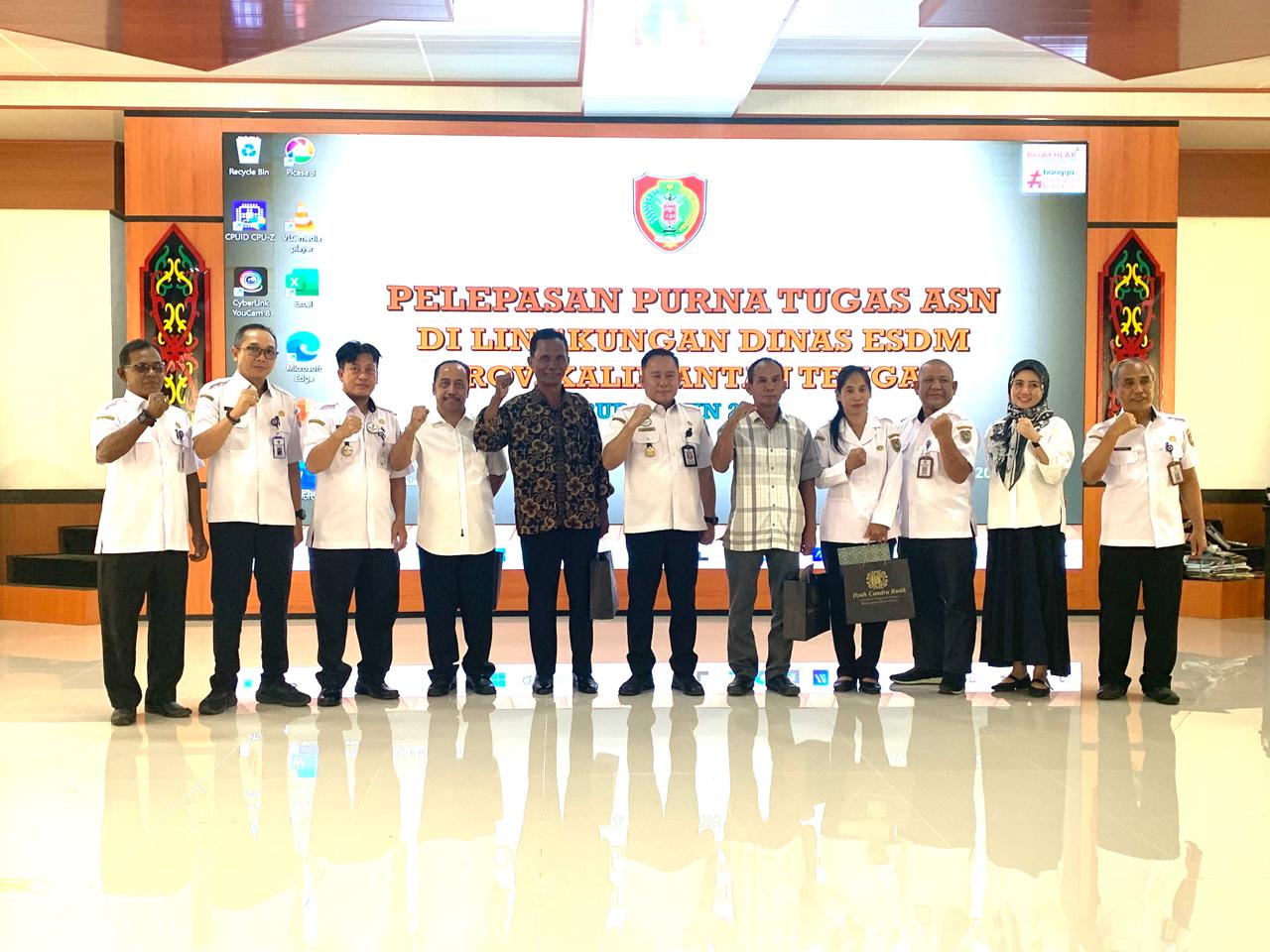 Dinas ESDM Prov. Kalteng Gelar Acara Pelepasan Purna Tugas ASN