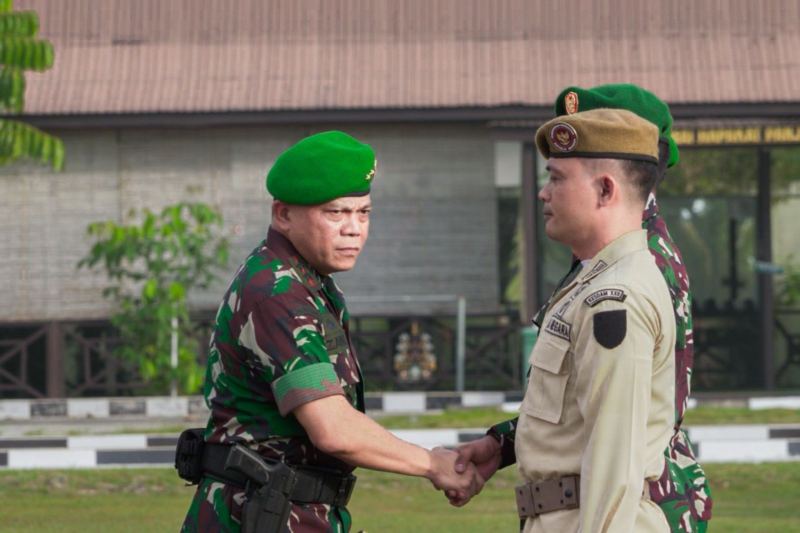 Kodam XXII/Tambun Bungai Menerima Alih Komando dan Pengendalian (Alih Kodal) Pasukan dari Kodam XII/Tanjungpura
