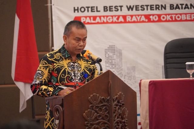 Kepala Diskominfosantik Prov. Kalteng Agus Siswadi Buka Sosialisasi Pemanfaatan Infrastruktur Pusat Data dan Bimtek Jaringan/ Linux bagi Pengguna Pusat Data