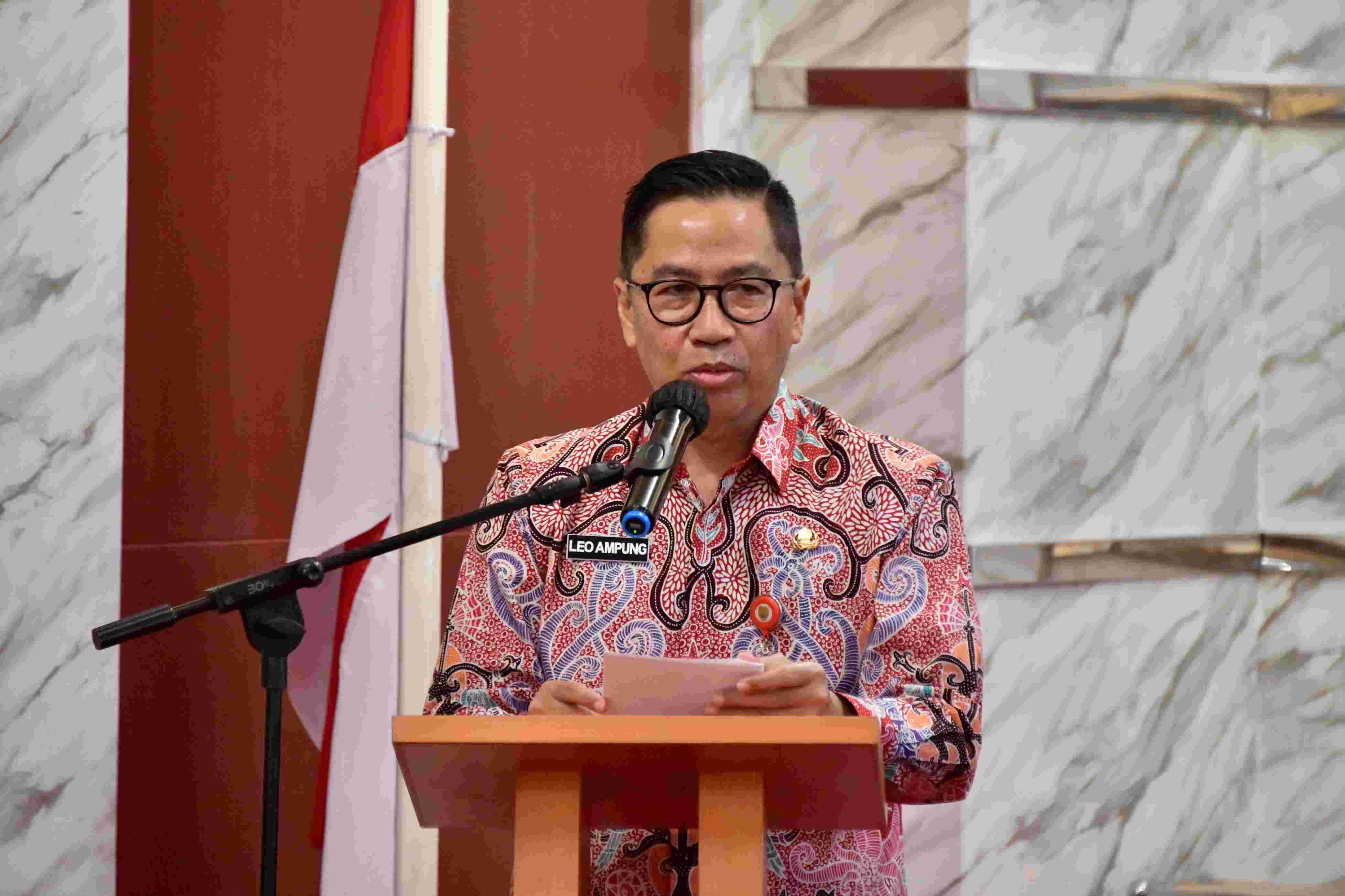 Kepala Bappedalitbang Leonard S Ampung Buka Rapat Komisi dan Tim Pokja PSIH3 WS Mentaya-Katingan/WS Jelai-Kendawangan