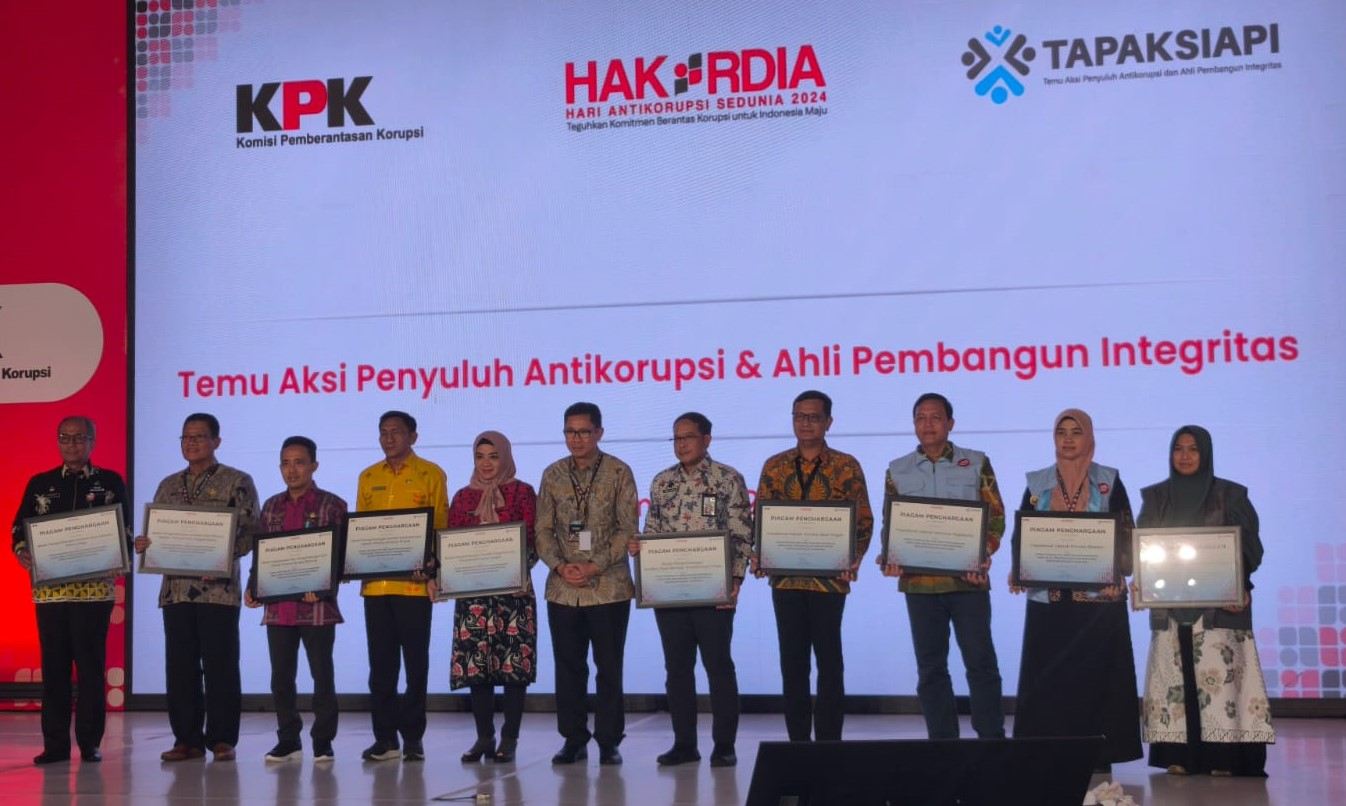 BPSDM Prov. Kalteng Terima Penghargaan dari KPK RI