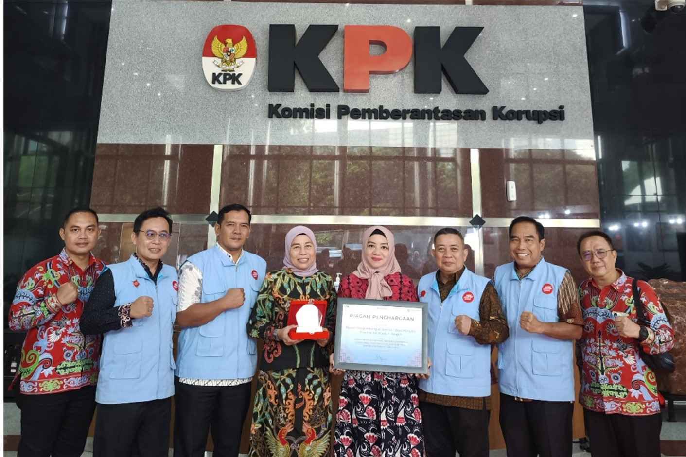 BPSDM Prov. Kalteng Terima Penghargaan dari KPK RI