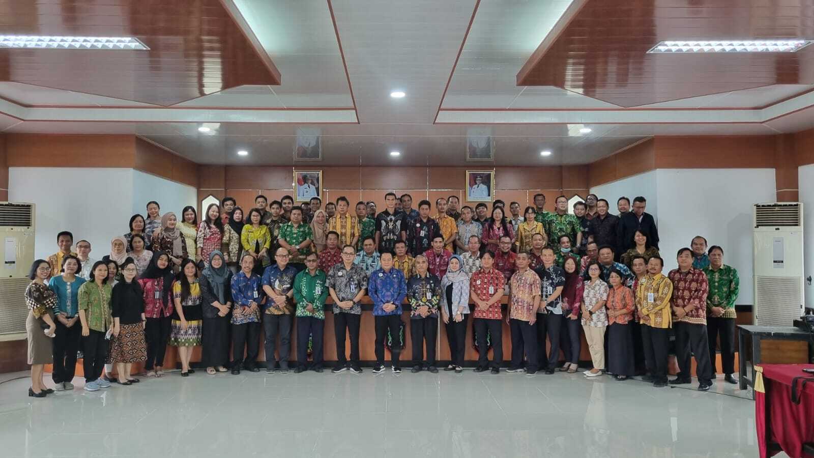 Kepala DESDM Prov. Kalteng Vent Christway Pimpin Acara Silaturahmi dan Rapat Dinas Awal Tahun
