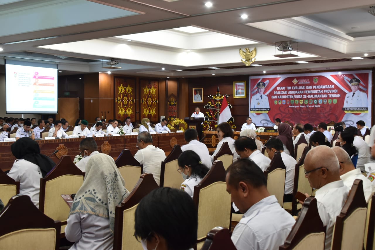 Wagub Kalteng Buka Rapat TEPRA Triwulan I Provinsi dan Kabupaten/Kota se-Kalteng Tahun 2023