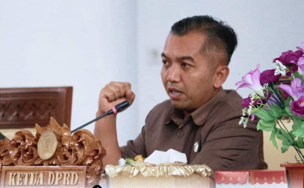 Dewan Dorong Pemkab Seruyan Perhatikan Kelayakan Ruang Kelas dan Rumah Dinas Guru