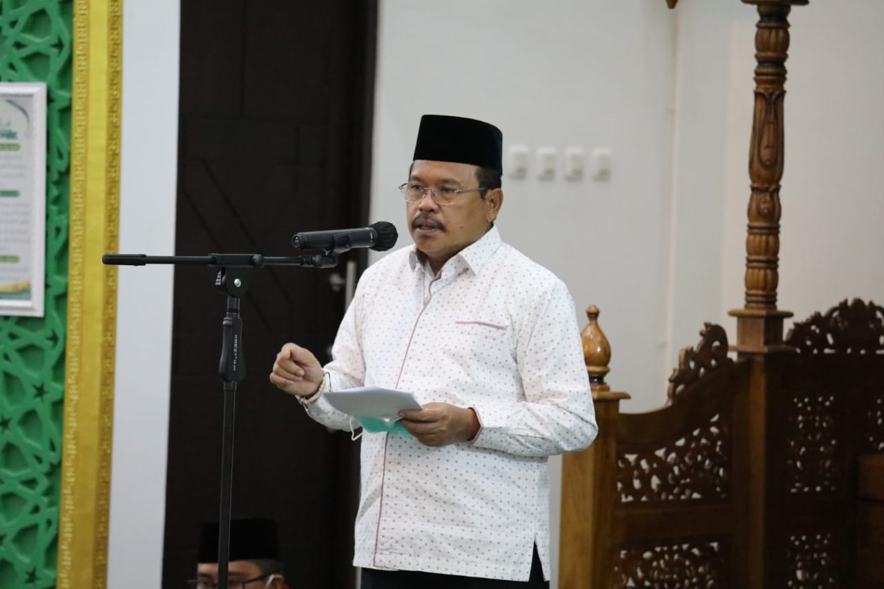 Pj. Sekda H. Nuryakin Melepas Kafilah Asal Kalteng Mengikuti MTQ V KORPRI Tingkat Nasional Tahun 2021 di Kota Kendari Prov Sulawaesi Tenggara