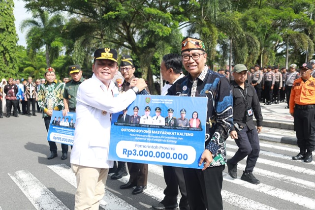 Gubernur Kalteng Agustiar Sabran Pimpin Apel Pelepasan Bantuan Kemanusiaan Bagi Korban Bencana Alam