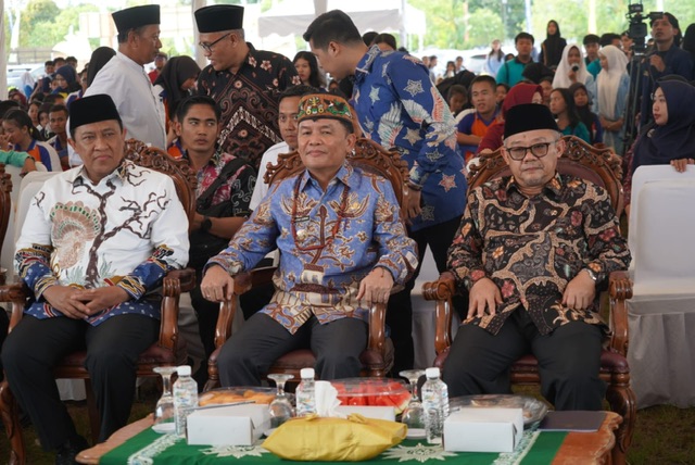 Menteri Dikdasmen RI dan Gubernur Kalteng  Hadiri Gerakan 7 Kebiasaan Anak Indonesia Hebat dan Gebyar Pendidikan Unggul Muhammadiyah