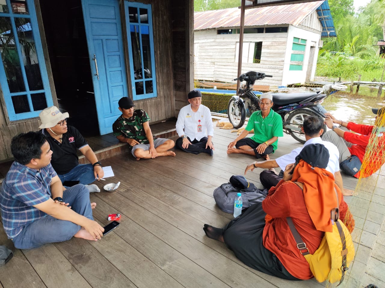 Dislutkan Prov. Kalteng Lakukan Pendampingan Kepada Tim Peneliti UGM Yogyakarta ke Kawasan Perikanan Terpadu