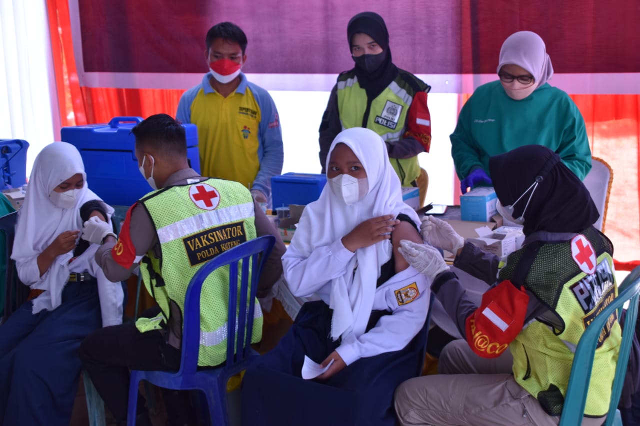 Gubernur Kalteng : Vaksinator Kita Siap dan Cukup Untuk Marathon Percepatan Vaksinasi