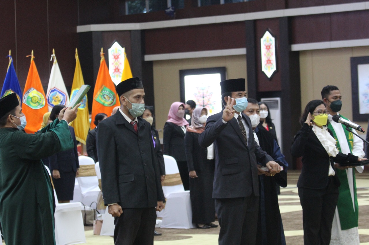 Pj. Sekda Nuryakin Lantik 402 Pejabat Fungsional Di Lingkup Pemprov. Kalteng