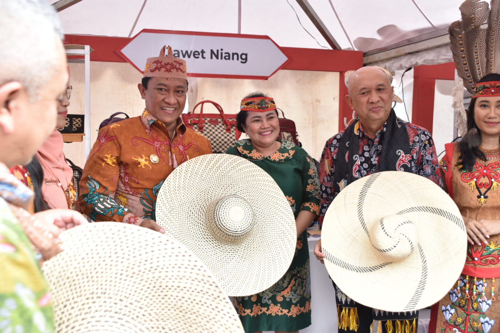 Wagub Kalteng Hadiri Opening Ceremony dan Harvesting GERNAS BBI dan BBWI Kalteng