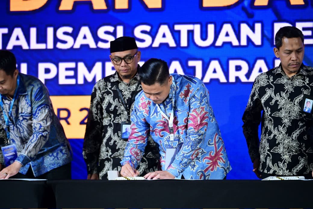 Dukung Digitalisasi Pendidikan Nasional, Pemprov Kalteng Perkuat Kelas Digital Huma Betang hingga Pelosok