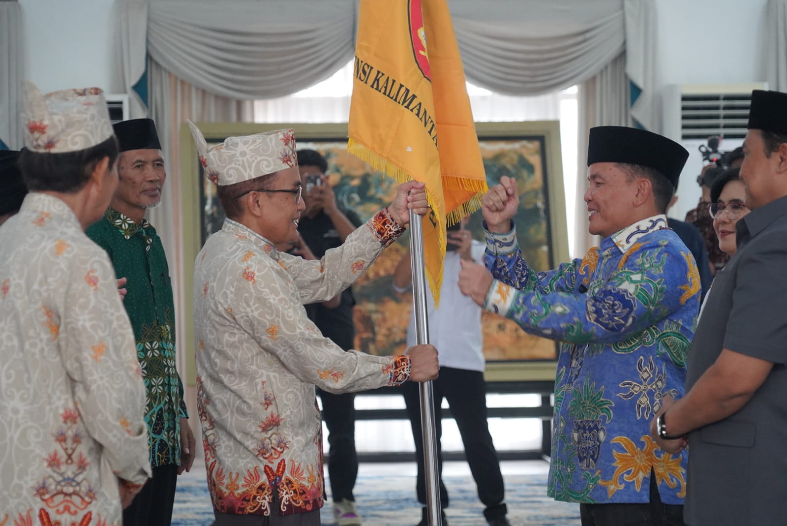 Gubernur Kalteng Agustiar Sabran Lepas 80 Kafilah Kalteng Menuju MTQ Nasional XXXI 2026 di Semarang