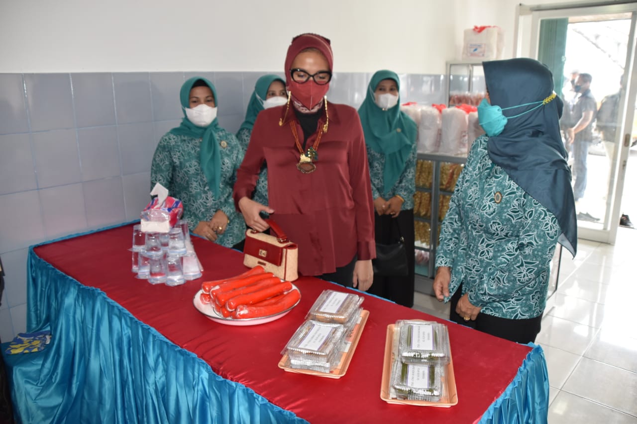 Ketua TP-PKK Kalteng Ivo Sugianto Sabran Ajak Promosi Produk Melalui E-Commerce Dekranasda