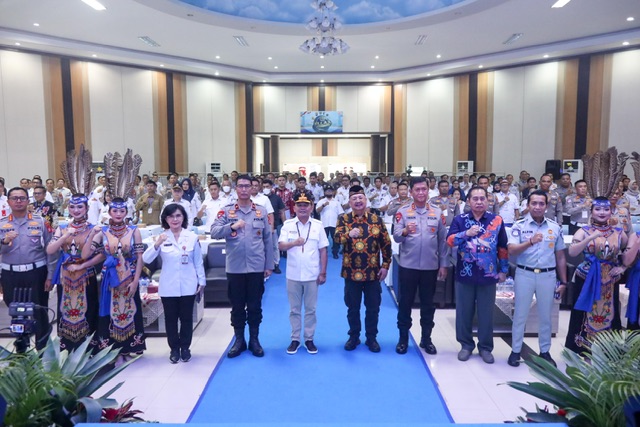 Gubernur Kalteng Agustiar Sabran, Hadir pada Raker Forum LLAJ Tingkat Daerah 2026