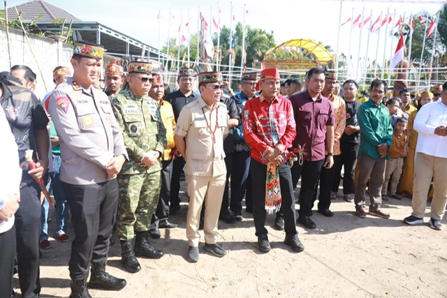 Gubernur Kalteng Agustiar Sabran Hadiri Upacara Ritual Tiwah Keluarga Besar Upun Gawi