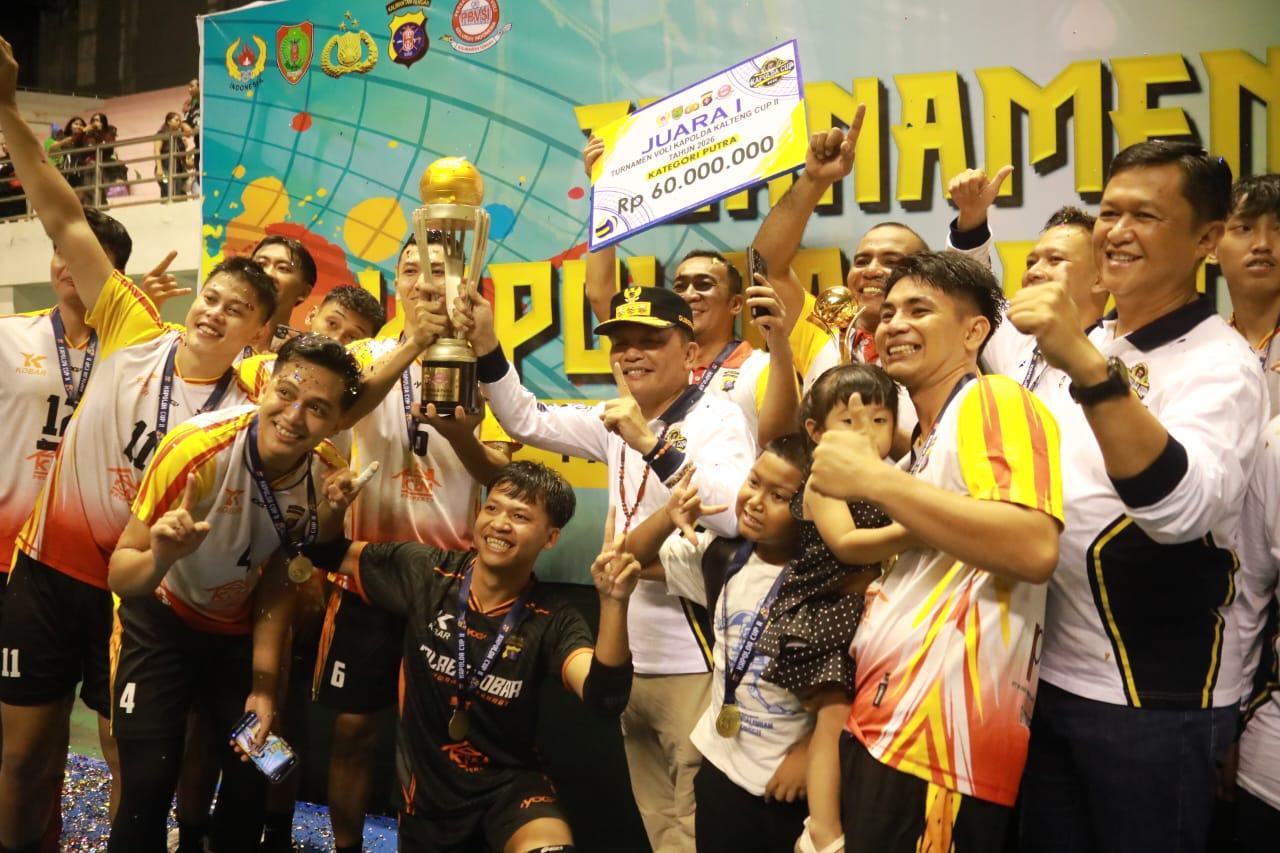Gubernur Kalteng Agustiar Sabran Hadiri Penutupan Turnamen Bola Voli Kapolda Cup II 2026