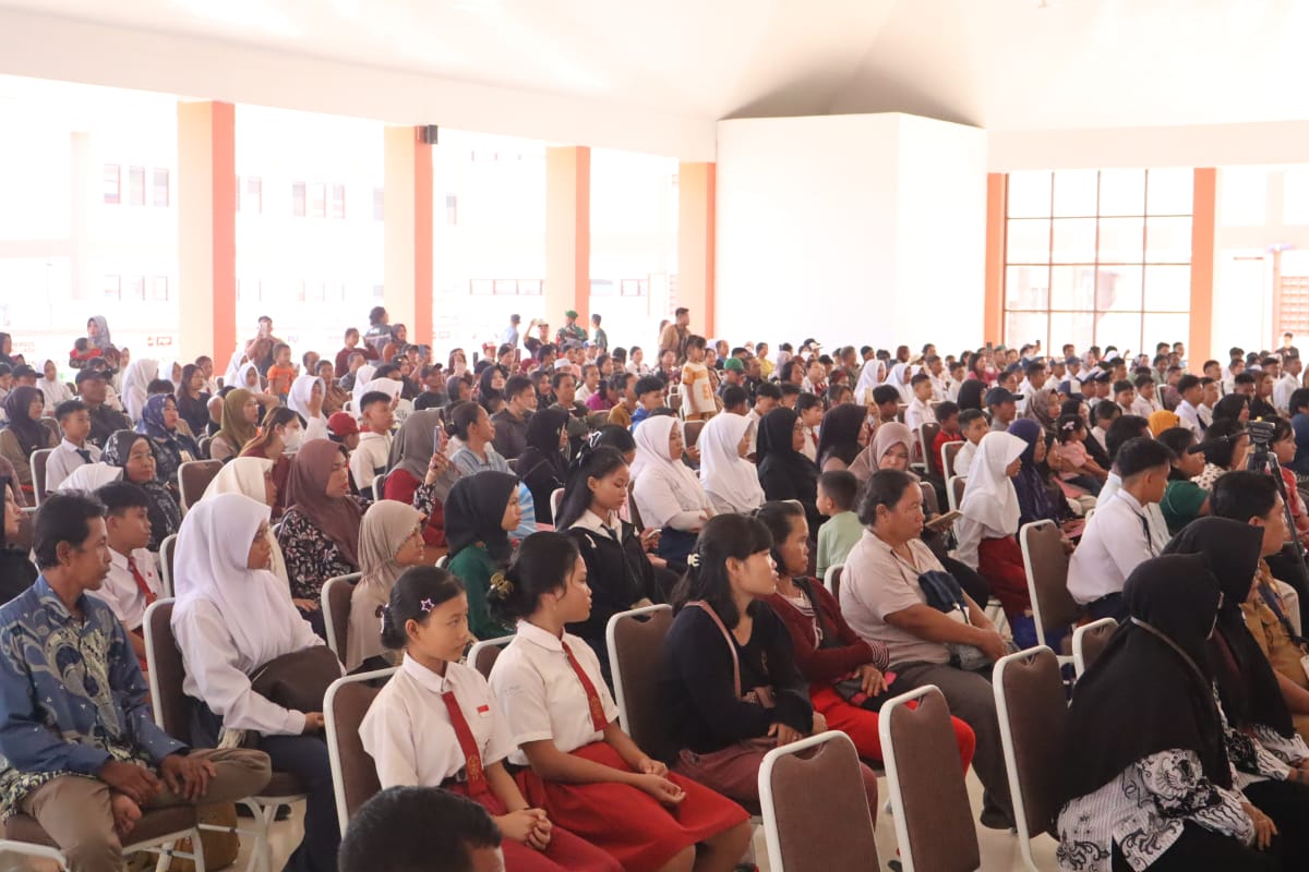 Asisten Perekonomian dan Pembangunan Buka MPLS Sekolah Rakyat Terintegrasi 23 Katingan