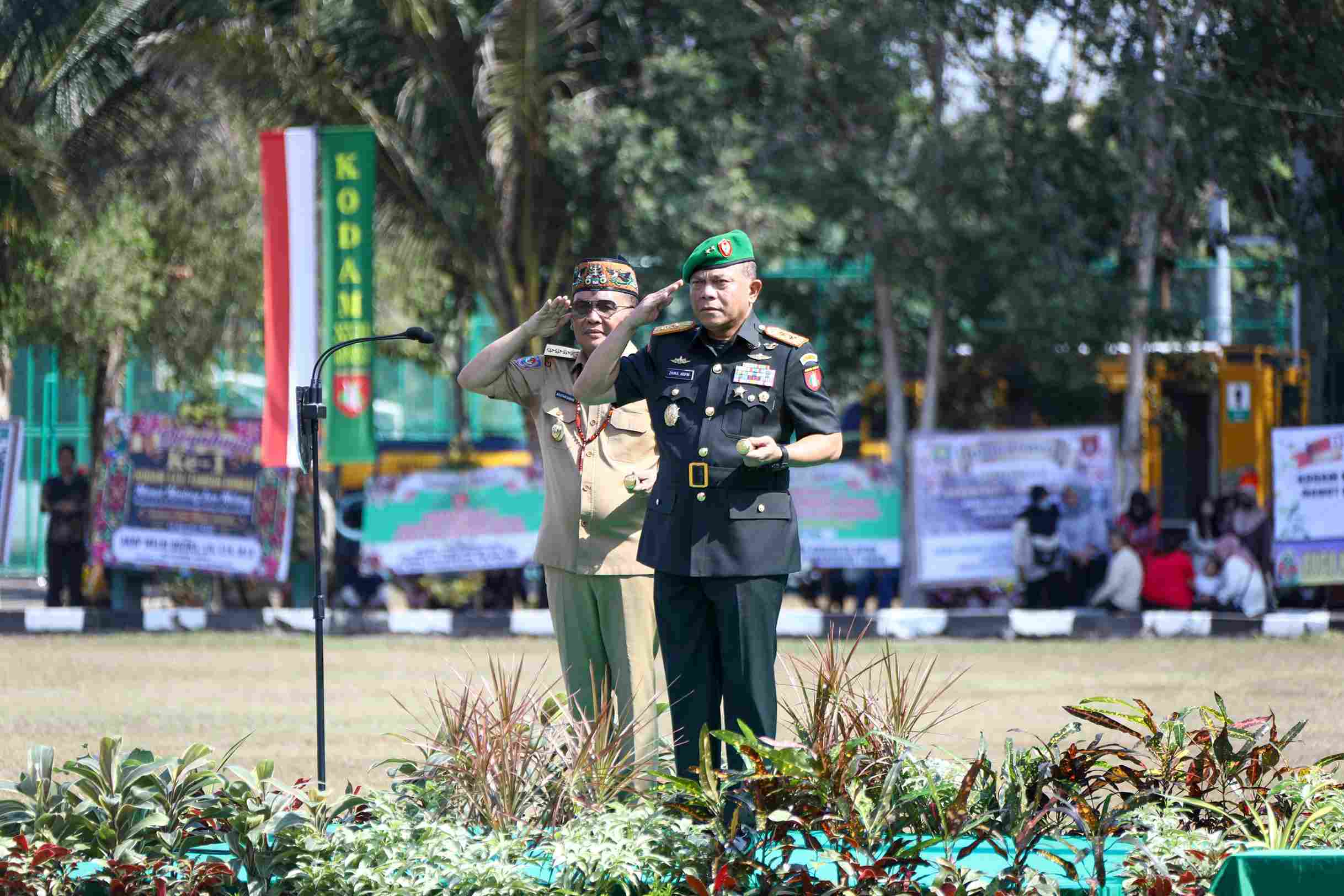 Gubernur Agustiar Sabran Dampingi Mayjen TNI Zainul Arifin di HUT Ke-1 Kodam XXII/TB