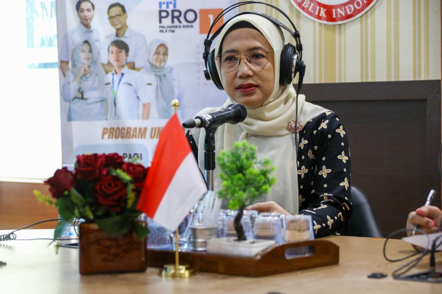 Asisten Administrasi Umum Kalteng Sunarti Hadiri Dialog Kalteng Menyapa