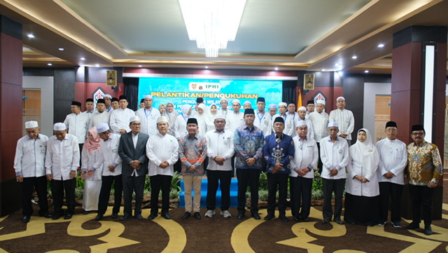 Gubernur Kalteng Agustiar Sabran Hadiri Pelantikan dan Pengukuhan Pengurus Wilayah IPHI Prov. Kalteng