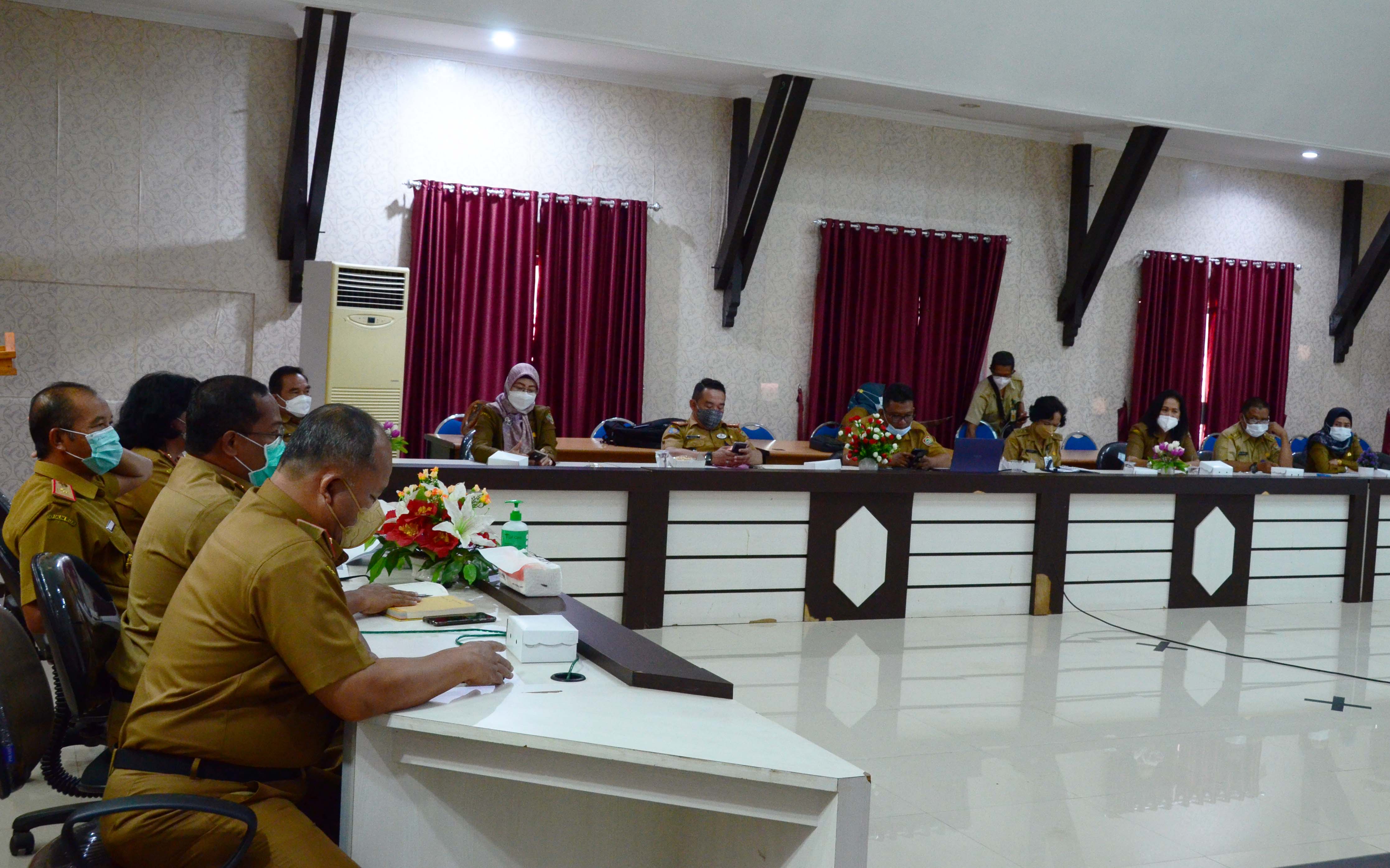 Rapat Rencana Membangun Zona Integritas UPT Laboratorium Kesehatan Daerah