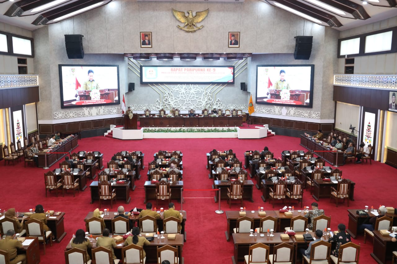 Wagub Edy Pratowo Hadiri Rapat Paripurna ke -9 Masa Persidangan II Tahun Sidang 2024 DPRD Prov. Kalteng