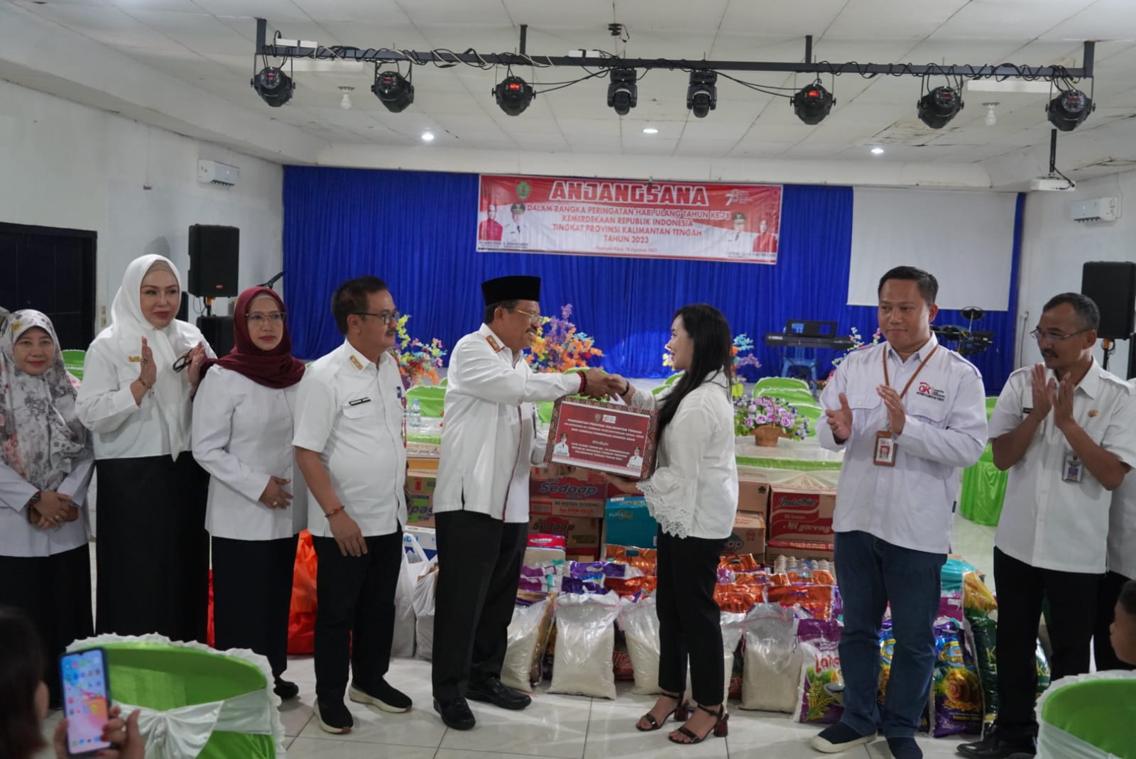 Sekda Prov. Kalteng Nuryakin Beserta Rombongan Laksanakan Kegiatan Anjangsana ke LKSA Kasih Karunia