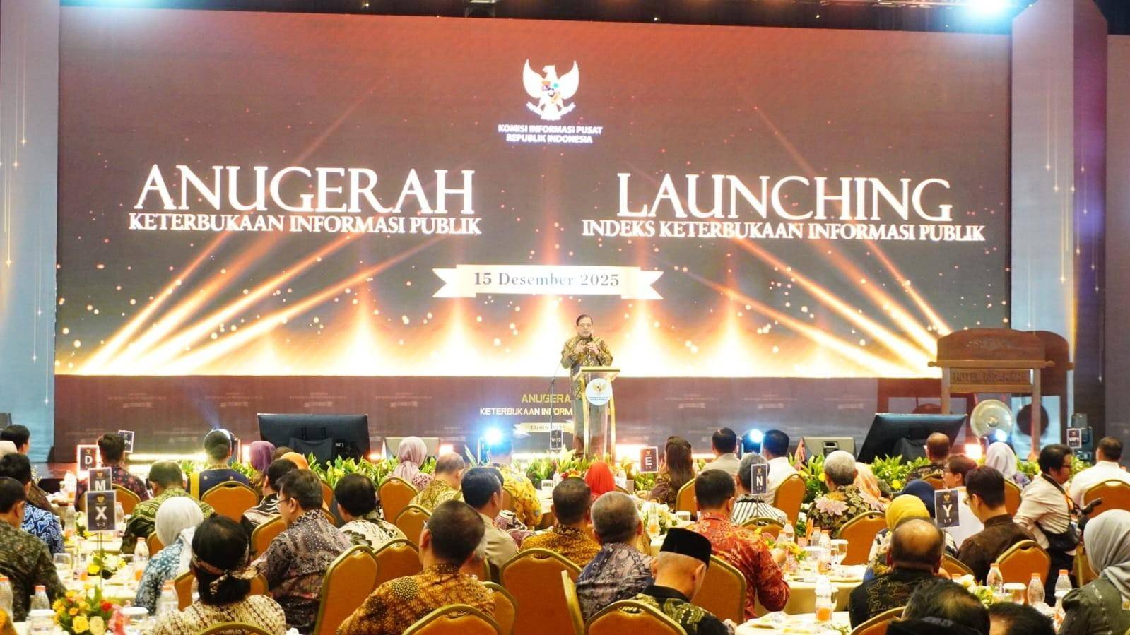 Pemprov Kalteng Raih Predikat Informatif Pada Anugerah Keterbukaan Informasi Publik Tahun 2025