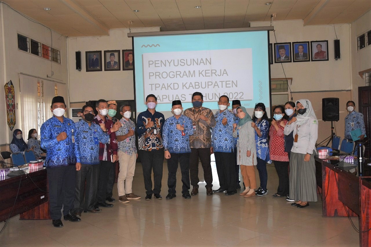 Pemkab Kapuas Bersama OJK Kalteng Susun Program Kerja TPAKD Kapuas