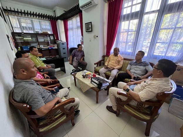 DLH Prov. Kalteng Terima Kunjungan Tim Koordinator dan Pengawas PPNS dari Polda Kalteng