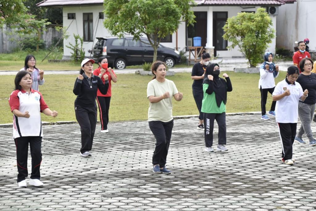 Rapat Rutin DWP Unit Diskominfosantik Dalam rangka Dukung Program Pemprov. Kalteng