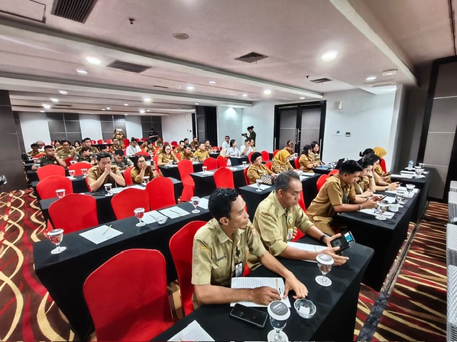 Diskominfosantik Prov. Kalteng Gelar Bimtek Penulisan Berita dan Pengelolaan Media Sosial Pemerintah