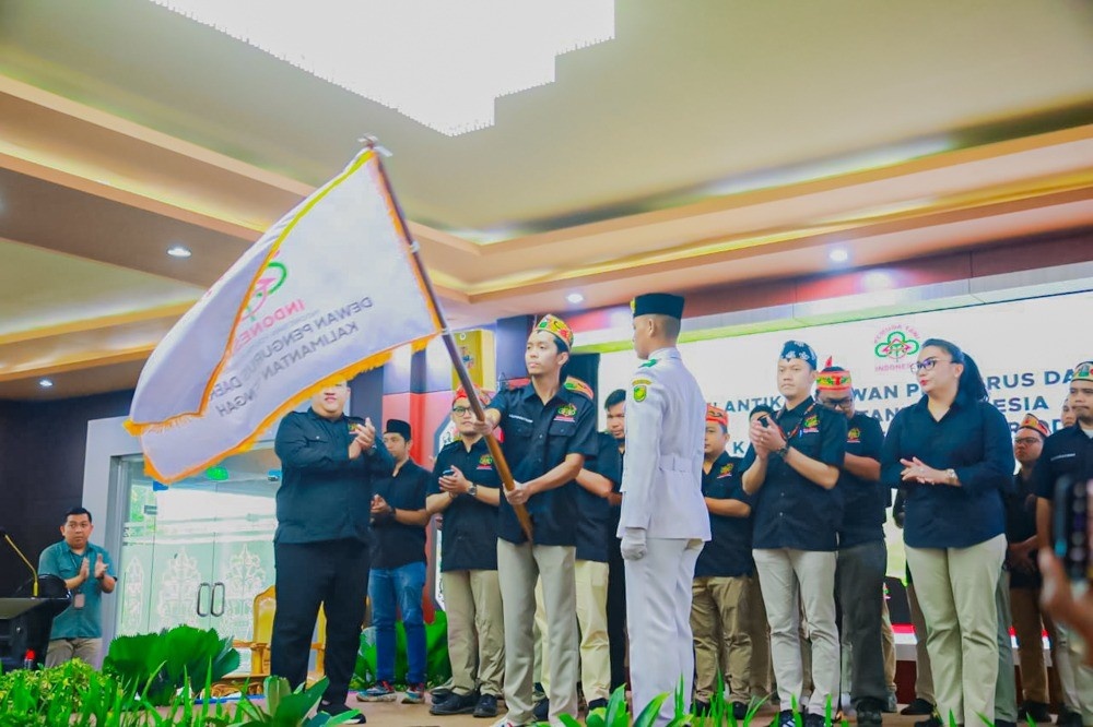 Wagub Kalteng Edy Pratowo Lantik DPD Pemuda Tani