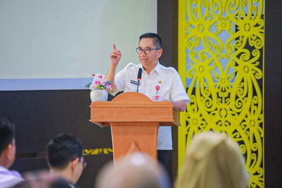 Plt. Sekda Prov. Kalteng Leonard S. Ampung : Sosialisasi dan Pendampingan Perlu Dilakukan Secara Berkelanjutan