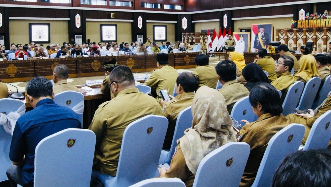 Wagub Kalteng Edy Pratowo Tegaskan Potensi Perkebunan Kelapa Sawit dan Peternakan Sapi di Kalteng Sangat Besar dan Perlu Dikelola Secara Terintegrasi Melalui SISKA